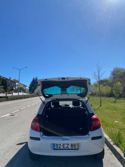 Renault Clio III Hatchback 1.5 dCi