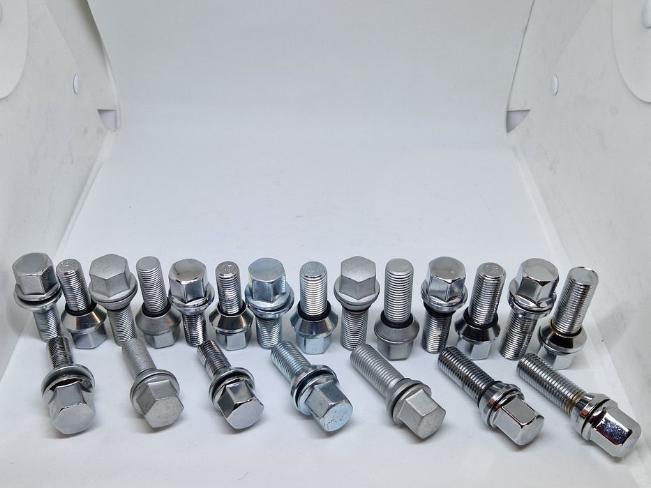 Болт з ексцентриком 12×1.25/12×1.5/14×1.5 дакромет/хром Vivaro/Trafic