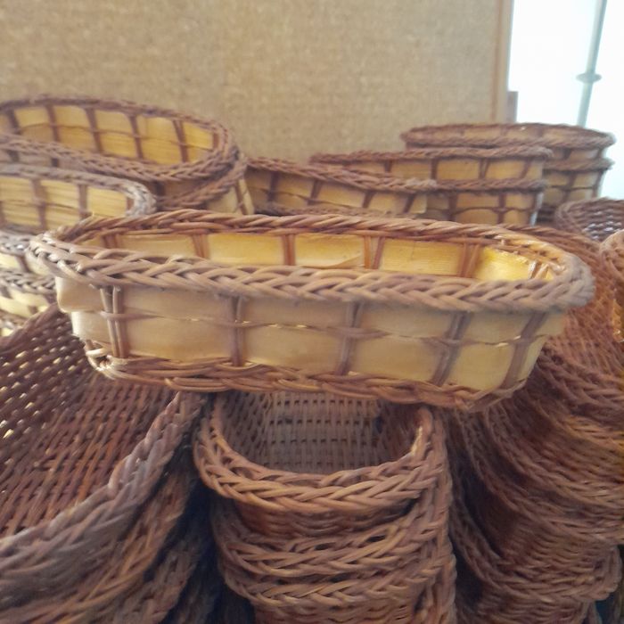 90 cestos pequenos de verga