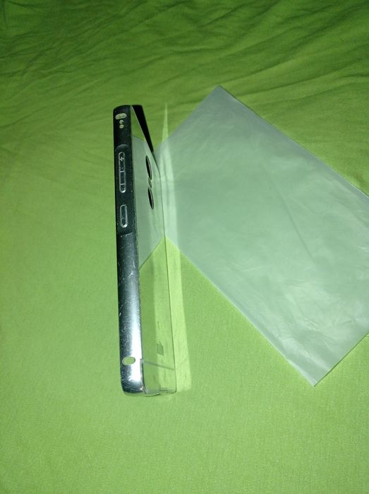 Футляр для навушників, телефону