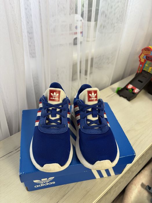 Кросівки дитячі adidas