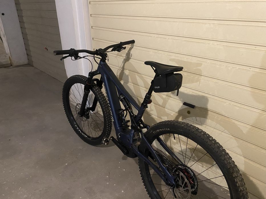 Bicicleta e-bike Specialized
