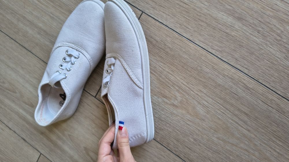 Białe trampki/półbuty