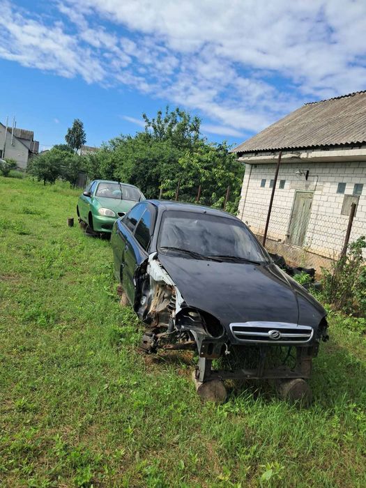 Запчастини на Део Ланос  Сенс