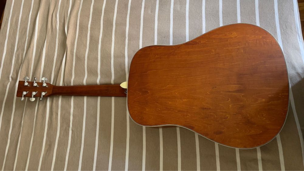 Guitarra acústica