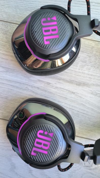 Sluchawki jbl quantum 810 bezprzewodowe  USZKODZONE WYRWANY MIKROFON