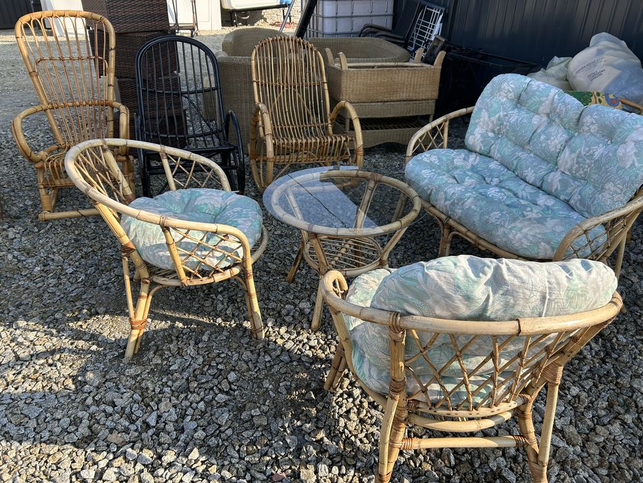 różne ładne fotele rattanowe po 200zł/szt