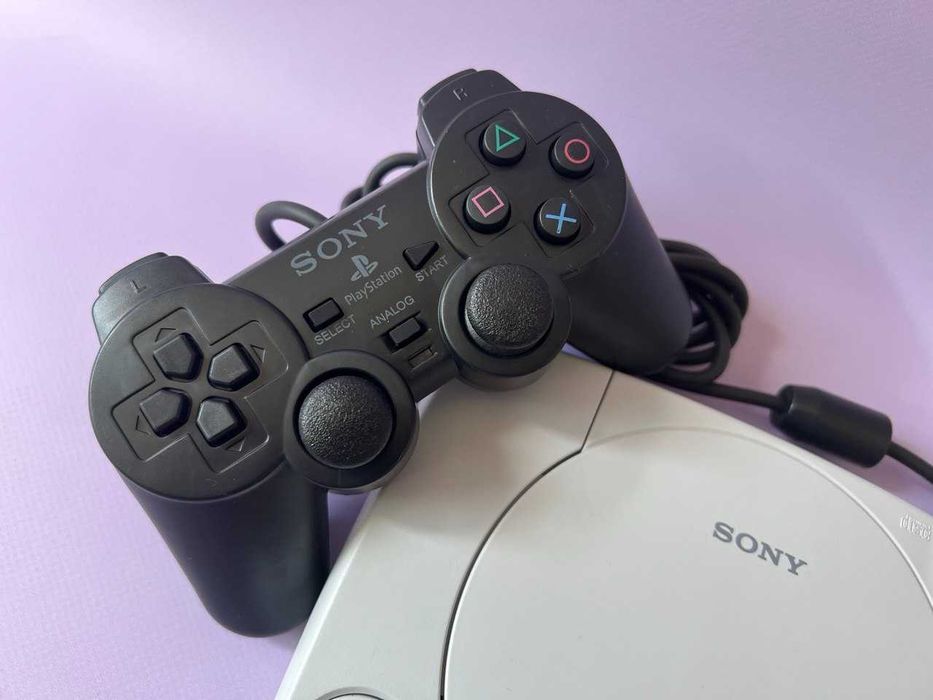 Ігрова приставка Sony PlayStation 1 (PS One)