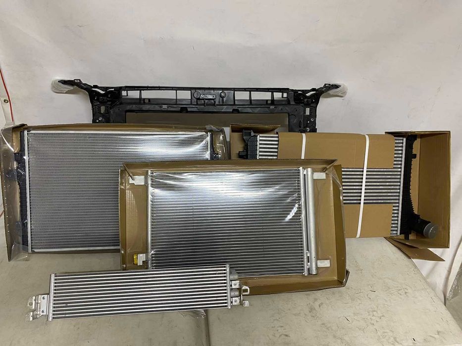 Бампер audi q3 83A  ауди Sline слайн ку3