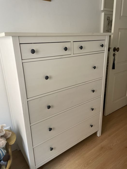 Comoda/camiseiro  alta branca ikea hemnes