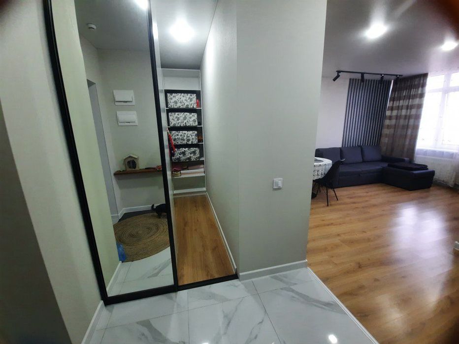 Сдам 1ую квартиру Таирова.Новый дом.С животным берут.Евродвушка