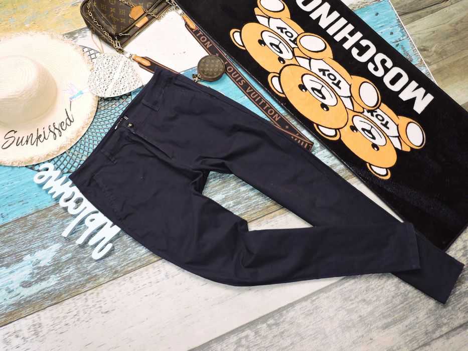 Asos Granatowe spodnie chino 33/32