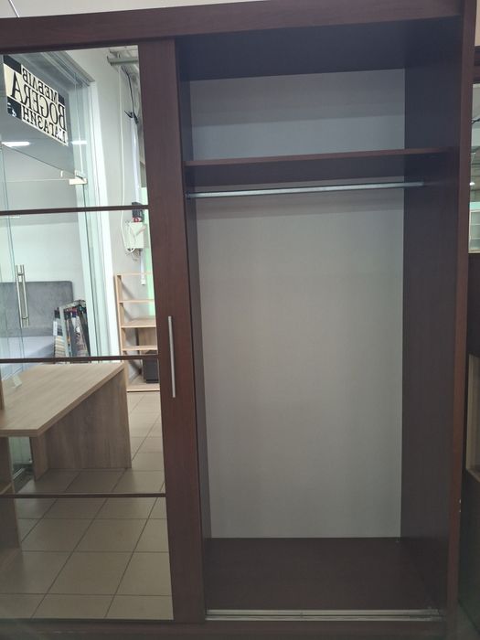 Шафа-купе Нова стильна