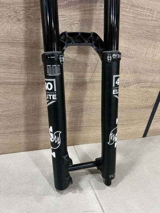 Suspensão Fox 40 Elite performance