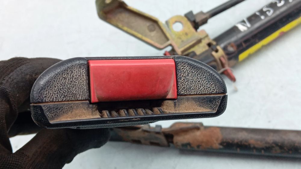 Pré-tensor cinto frente direito OPEL Corsa B Van