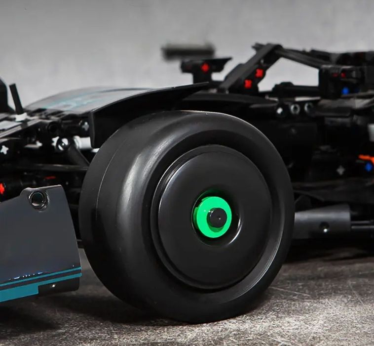 Конструктор формула F1 V 5002 AMG 1936 блоков Lego Petroman