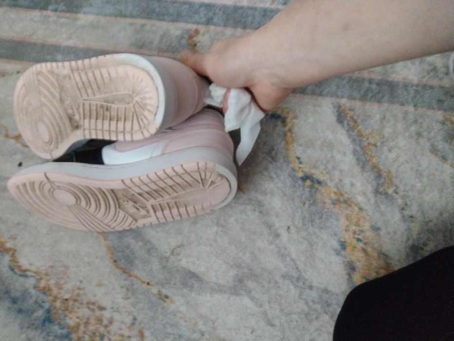 Buty Nike Jordan 35.5