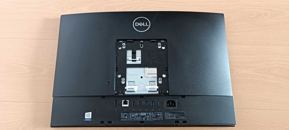 Dell Optiplex All In One 5270 Ecrã 21.5 FHD i5 9ªger/24GB RAM/SSD+HDD