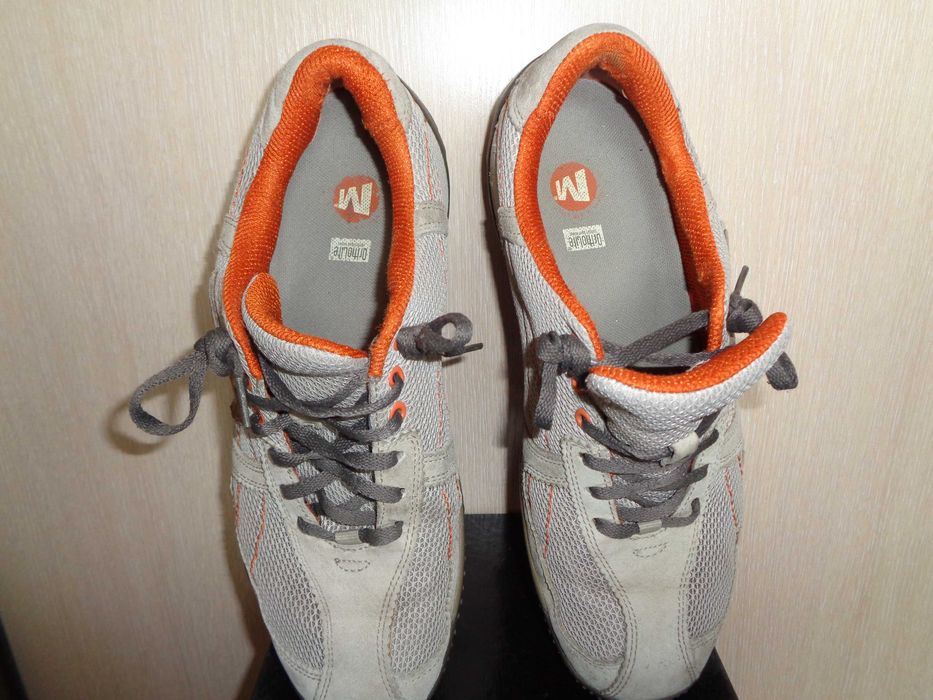 MERRELL Ortholite 44.