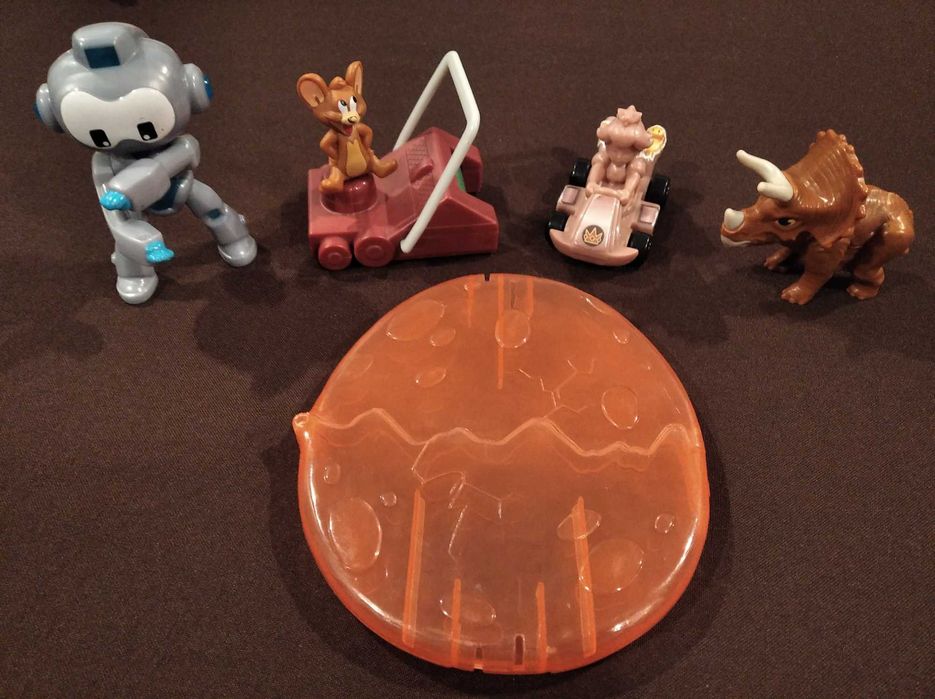 McDonald's Figures: Robot Discovery, Jerry, Super Mario, Dinosaurs64740594647555120