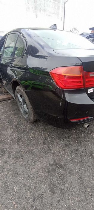 klapa bagażnika bmw 320 d f30 lak 475 black sapphire metallic