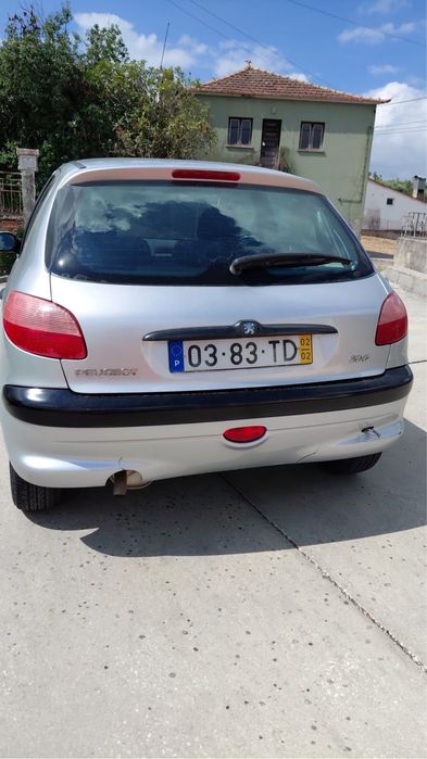 Peugeot 206 1.1 gasolina
