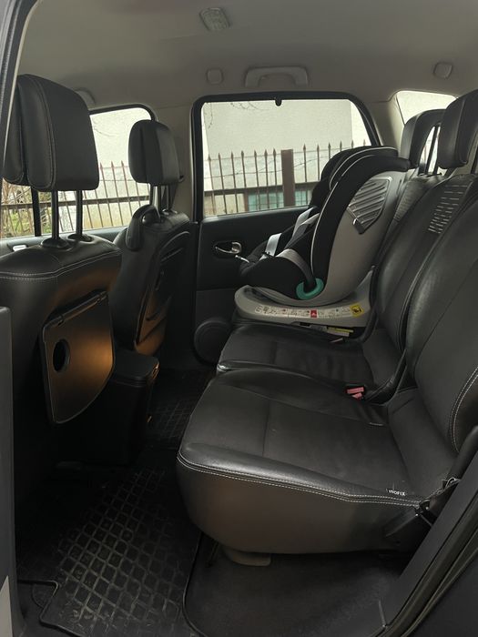 Продам Renault Scenic