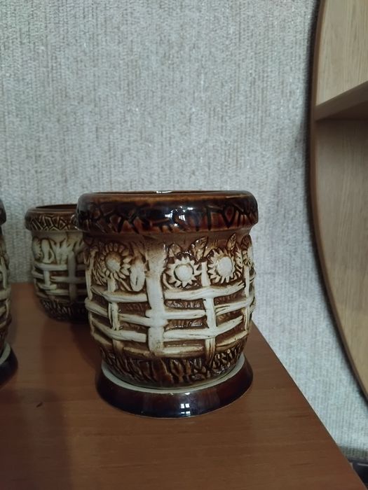 Продам вазони для квітів