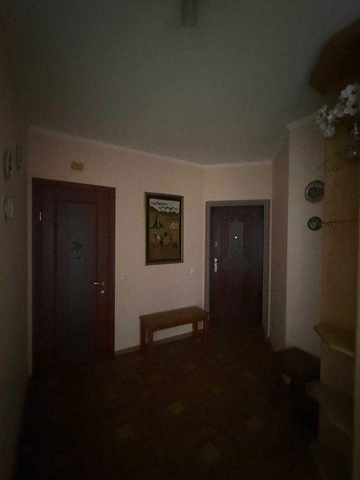 Продам 2кім.квартиру вул.Грушевського,парк Перемоги,м.Бровари DM