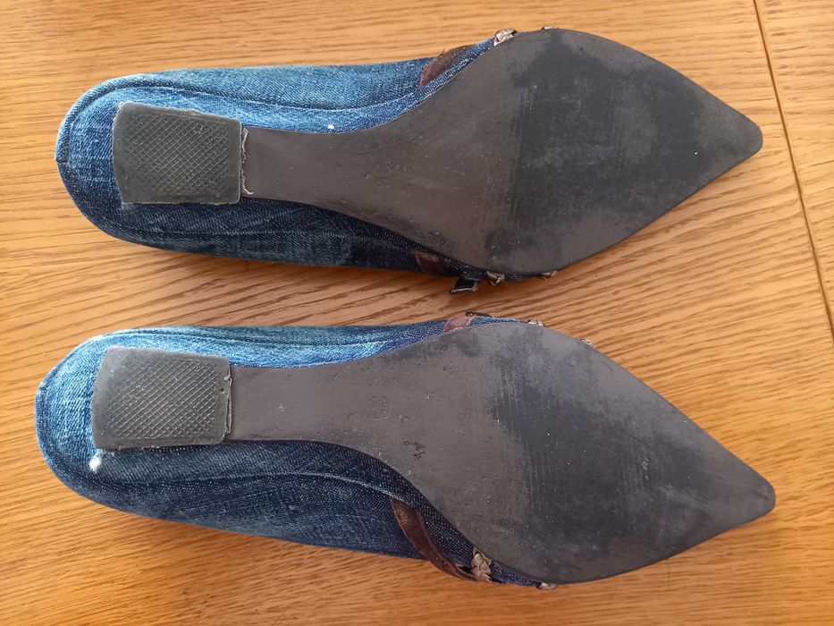 Sapatos de ganga rasos