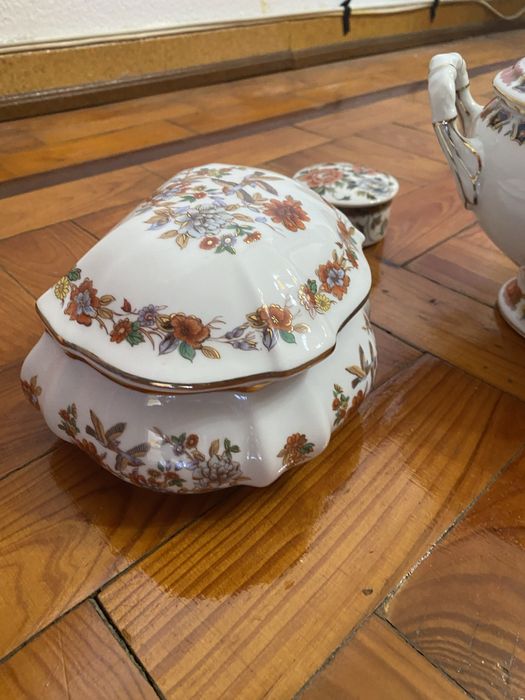 Loicas conjunto (porcelanas de portugal)
