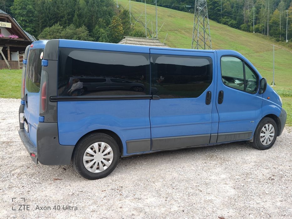 Opel Vivaro 9 osobowy benzyna/lpg