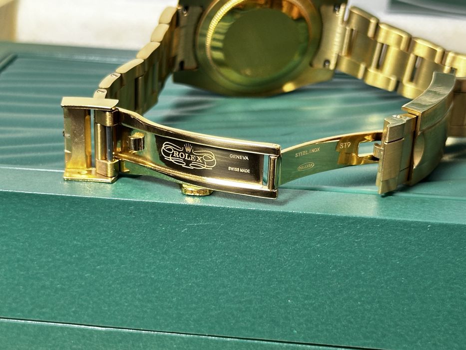 Rolex Gold/Black
