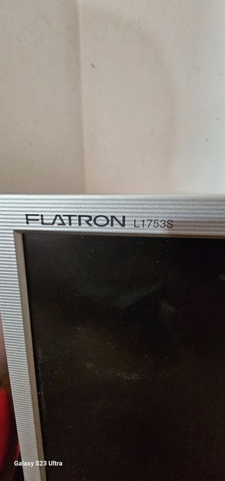 Monitor flatronL1753s