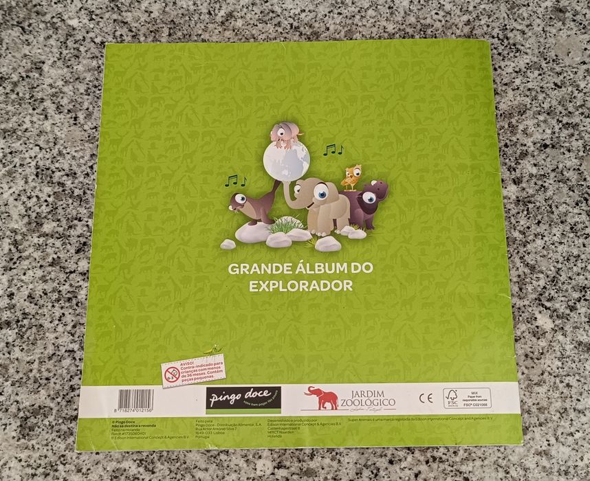 Caderneta Grande Álbum do Explorador Super Animais pingo doce Completa