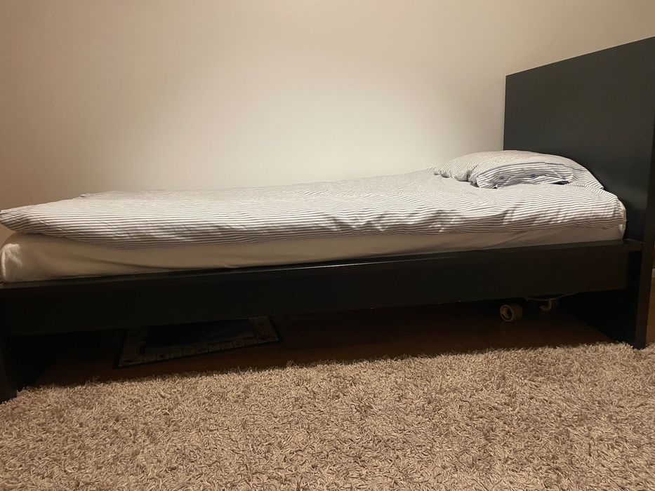 Cama individual ikea com colchão