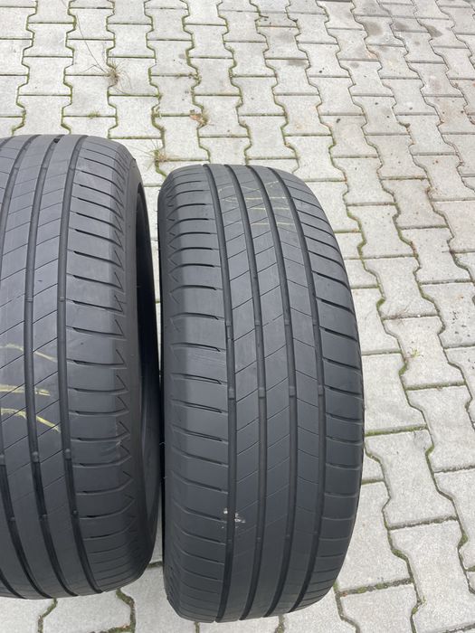 Колеса/резина/гума 215/65R16 Bridgestone