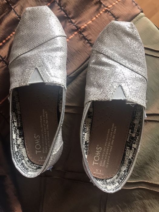 Sapatilhas geox 33 alpercatas toms 32