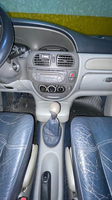 Megane Scenic 1.6 - RXE 2000