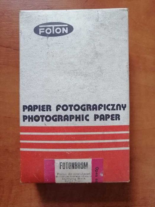 Stary papier fotograficzny formatu 9x14 cm, 100 sztuk. Błyszczący Nowy