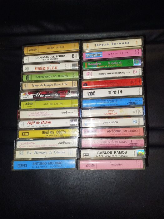 Cassetes e Discos Vinil