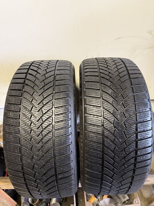 Zimowe opony Semperit 235/40r19 2szt 7mm