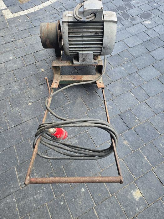 Silnik do krajzegi, silnik na wózku