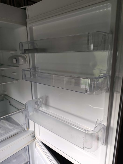 Frigorifico combinado - Indesit