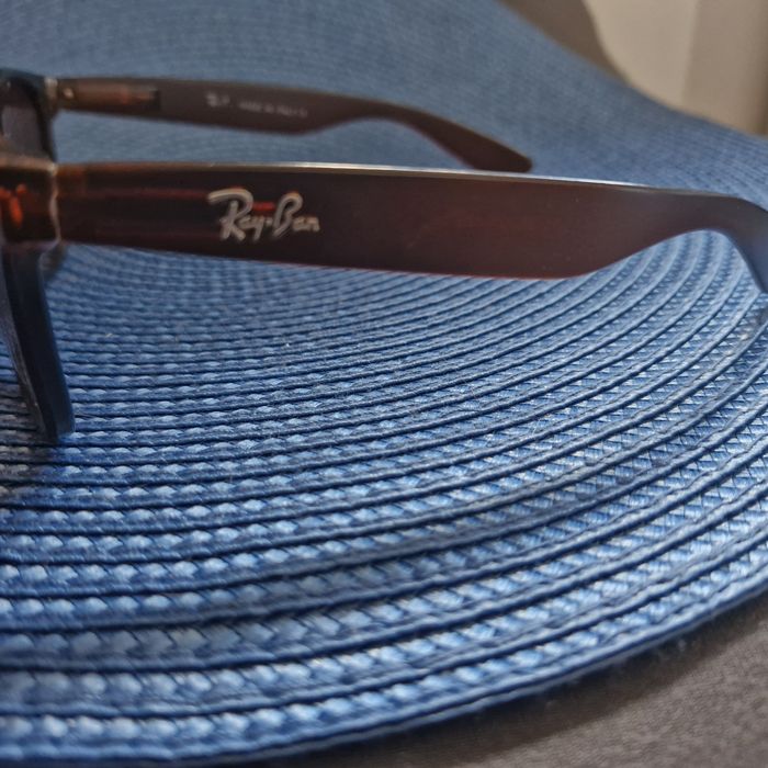 Okulary przeciwsłoneczne Ray-Ban
