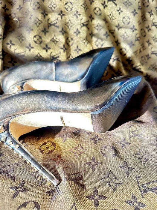 Розкішні туфлі   Dolce & Gabbana Metallic Gold Pumps, оригінал