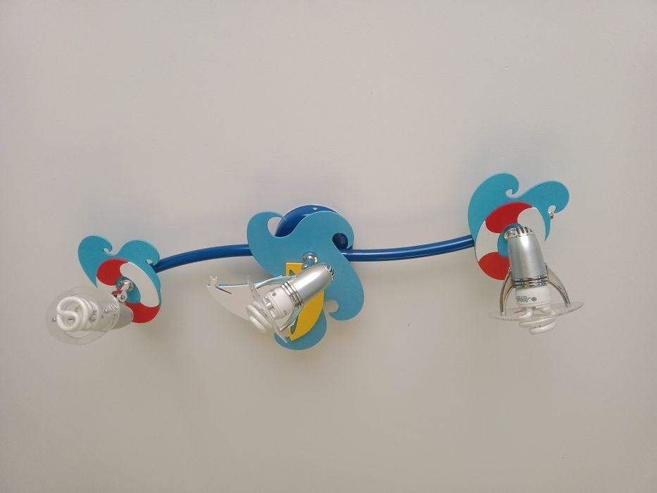 Lampa sufitowa do pokoju dziecięcego