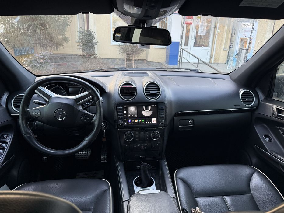 Продається мерседес ML 300