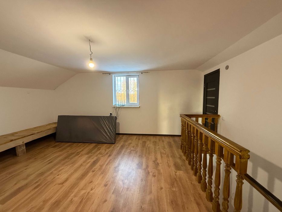 Продаж капітального будинку в селі Бобрик Є ВІДЕООГЛЯД