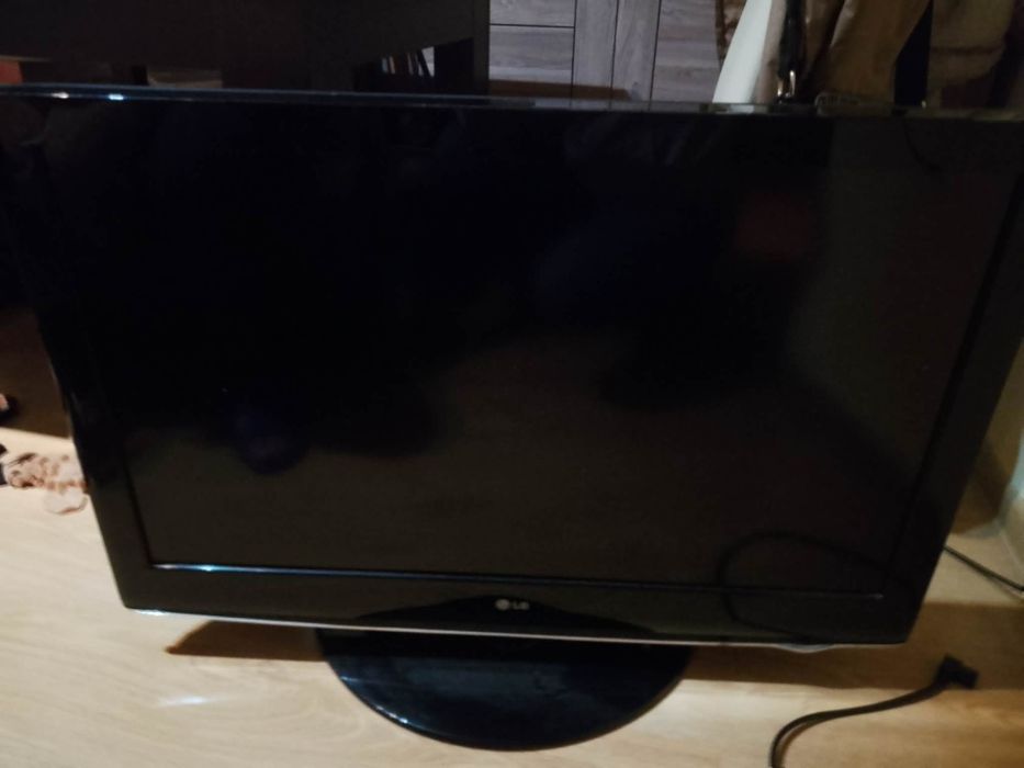 Telewizor LG 37 cali